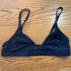 Pepper brand Limitless Wirefree Scoop Bra black